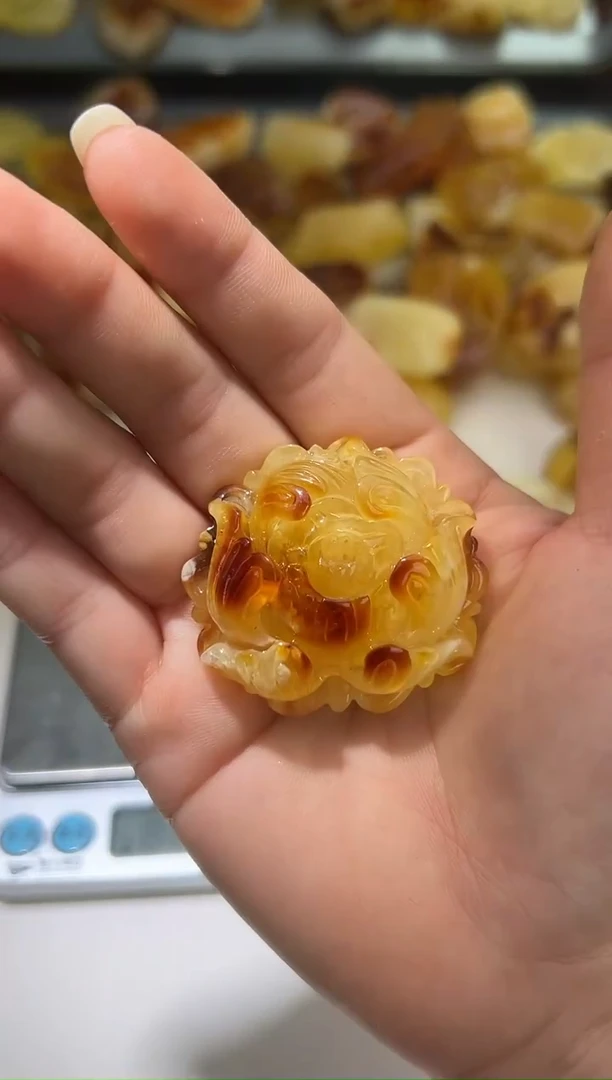 裸石琥珀未镶嵌琥珀蜜蜡吊坠