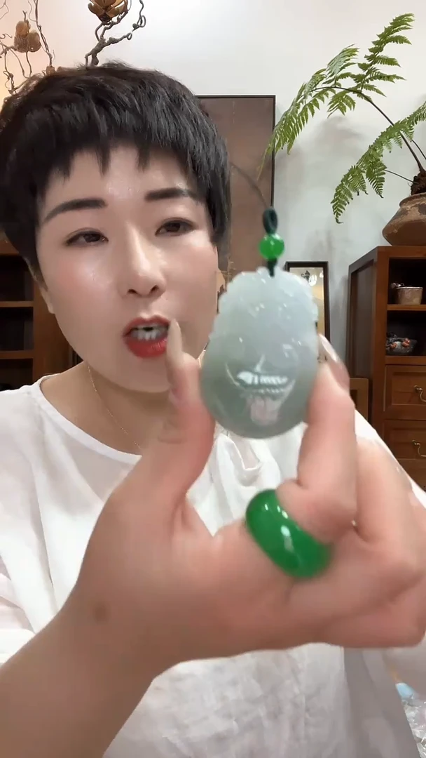 吊坠(赠链)合金翡翠324