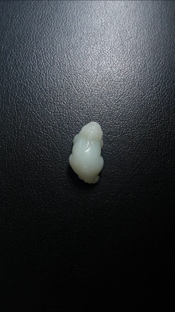 颈饰未镶嵌和田玉貔貅