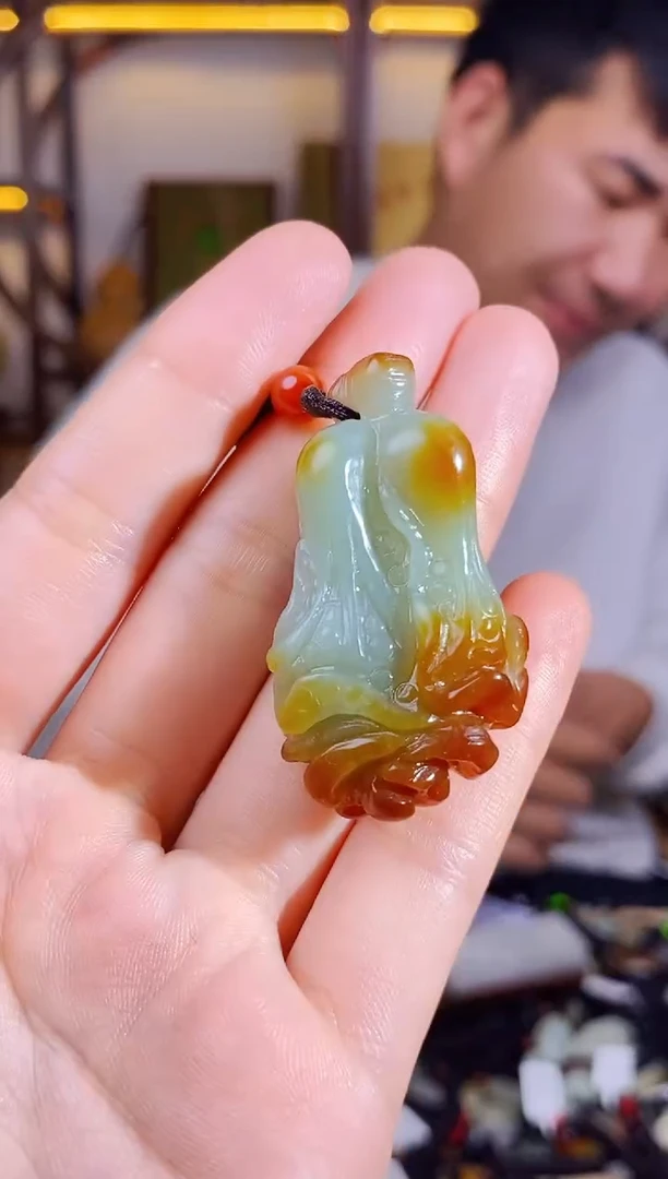 【闪购商品】和田玉颈饰未镶嵌1