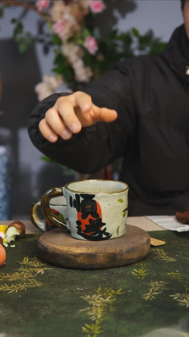 【闪购商品】3景德镇釉下彩油画小花瓶96