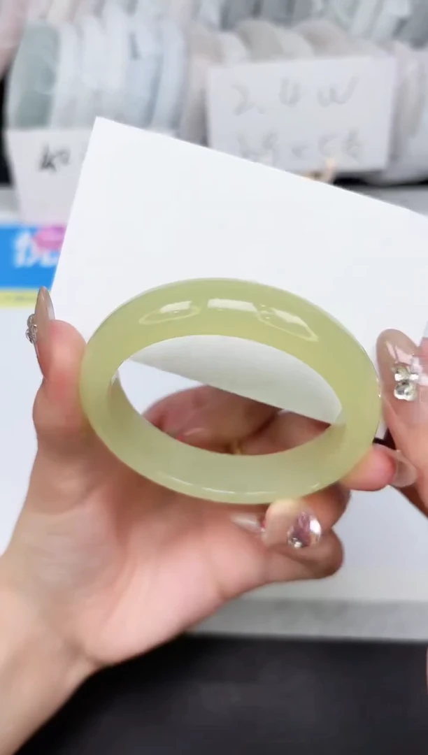 石英质玉手镯未镶嵌152-55.0