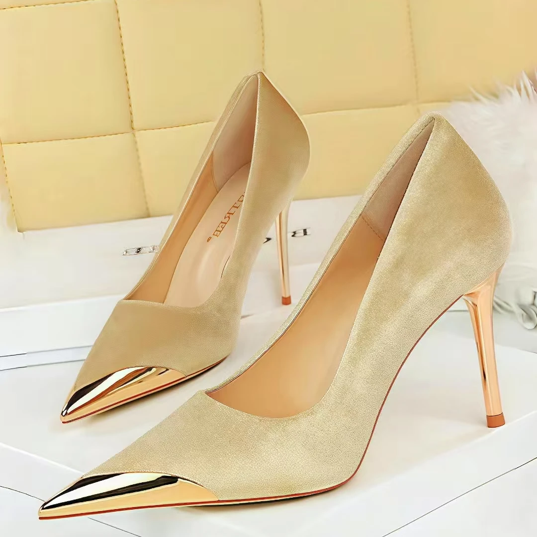 【128-792】【非图片款】高货鞋孤品通用 按编码拍 偶有微瑕 介意勿拍