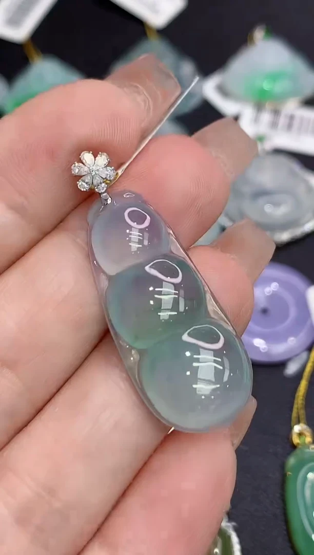 吊坠(不含链)18K金镶嵌翡翠1111111111111