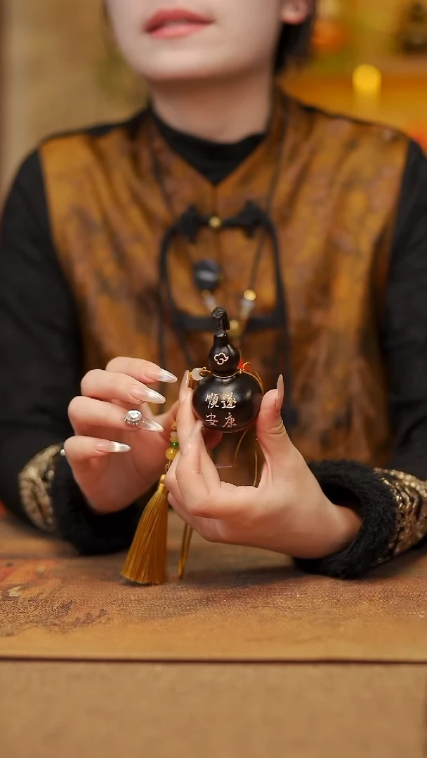 【闪购商品】20宴禾堂漆艺挂件小葫芦38