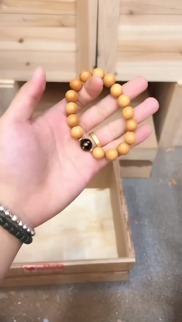 精品手串（无礼盒）@@ys983