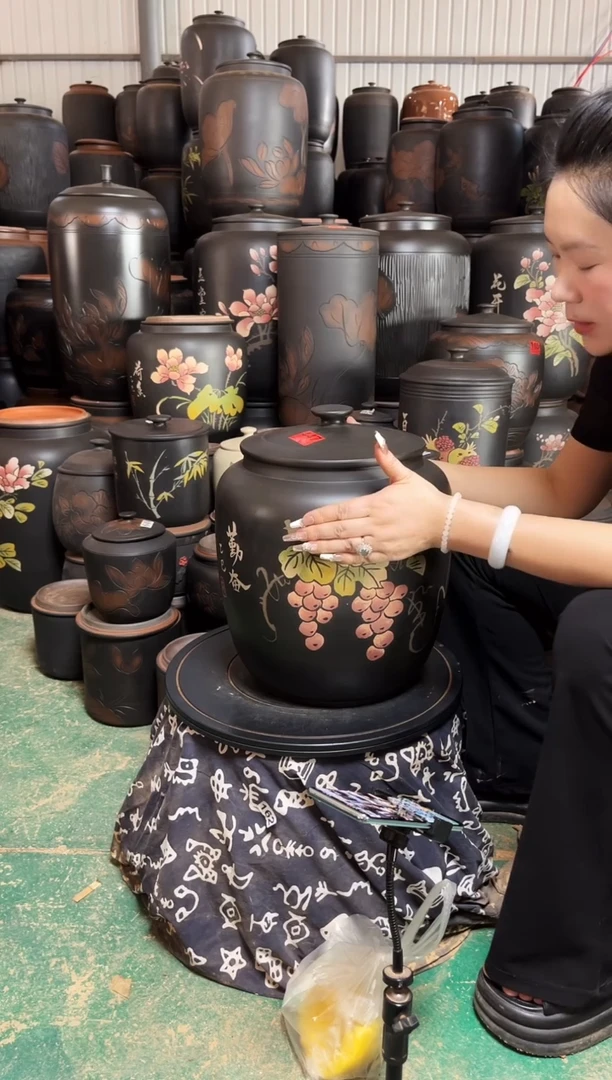 罐瑕疵小茶缸高35cm 彩填 447