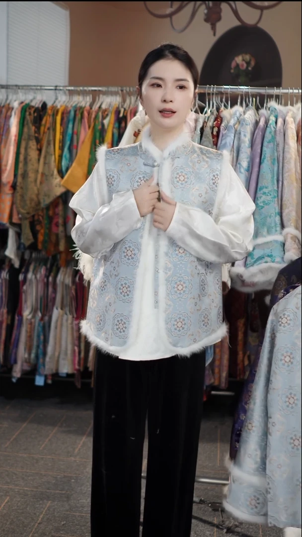 蓝宝箱夹棉马甲