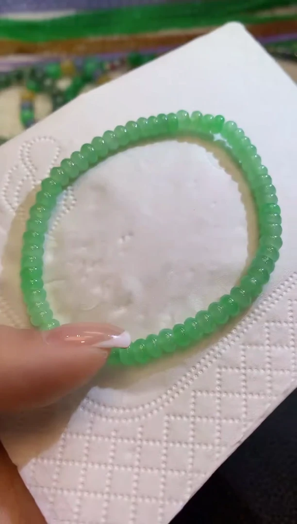 未镶嵌手串翡翠C23