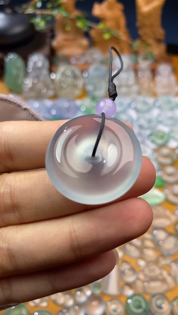 翡翠未镶嵌颈饰平安扣28.2*8