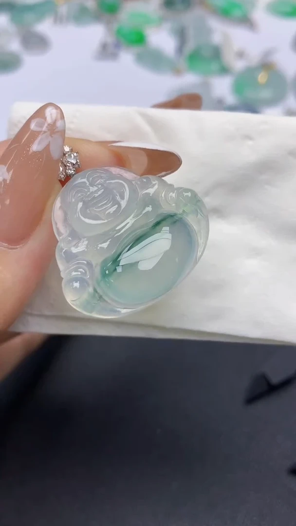 颈饰18K金镶嵌翡翠天然缅甸a货翡翠百元以上9元证书费自理