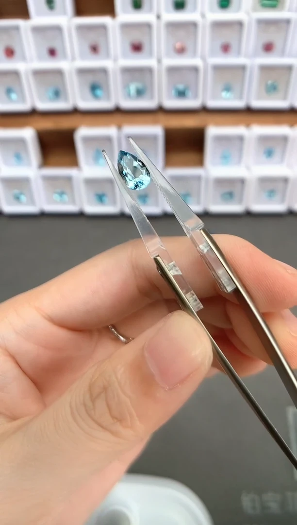 未镶嵌裸石定制海蓝宝石1.26ct 圣玛 02044