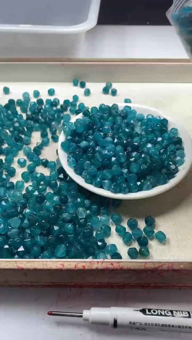 【闪购商品】玛瑙/玉髓颈饰未镶嵌w2163高冰天河石切面8mm*30颗