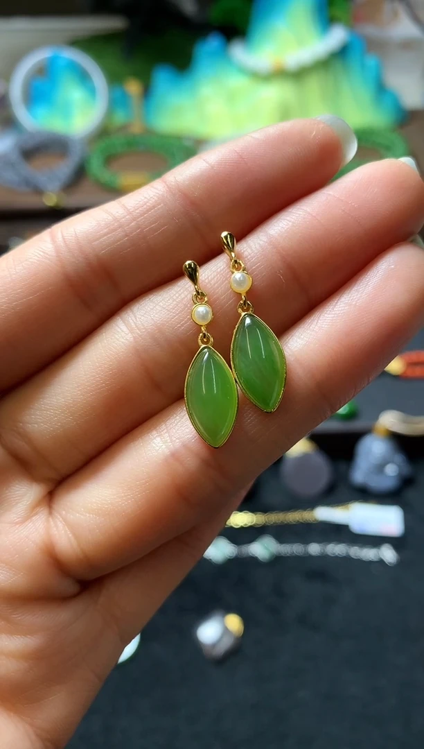 【闪购商品】和田玉耳饰银S925镶嵌耳钉