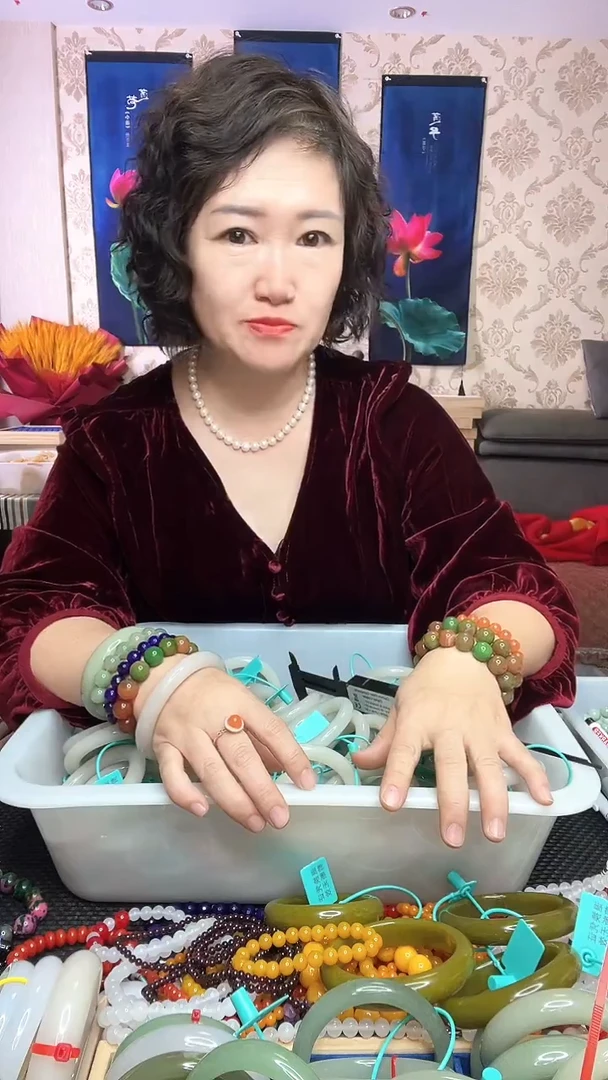 未镶嵌手串石英质玉红绿石手串