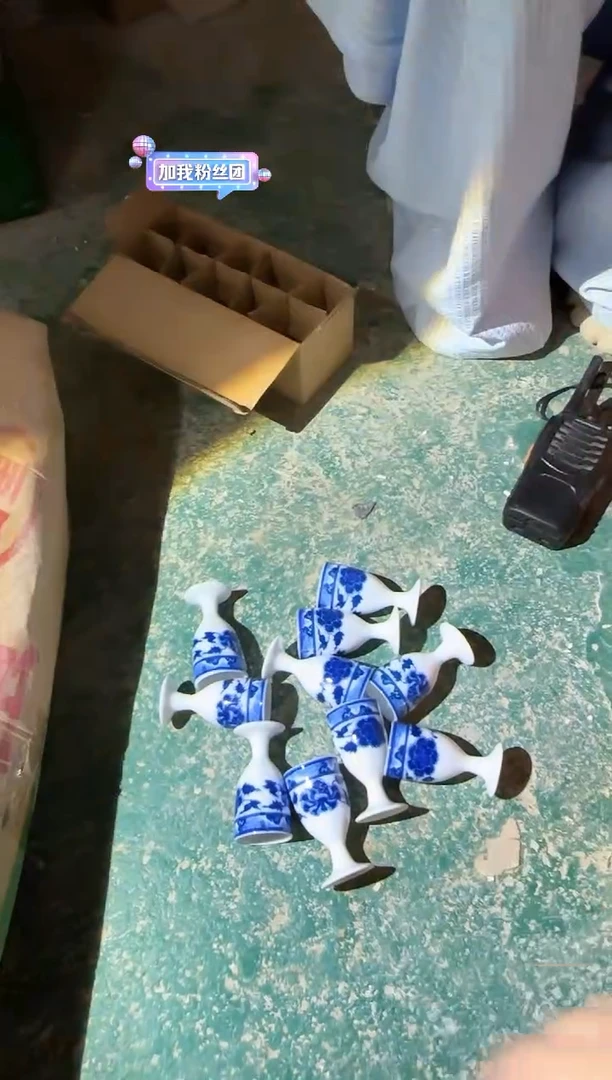 其他B509景德镇制陶瓷酒杯10件