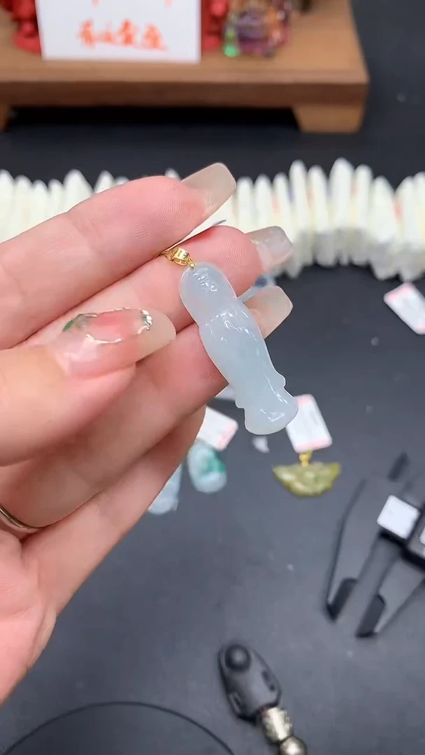 【闪购商品】翡翠吊坠(不含链)18K金镶嵌MS155930