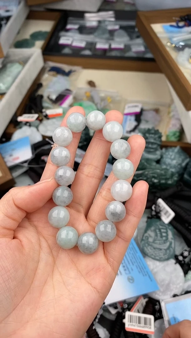 【闪购商品】翡翠颈饰未镶嵌   天然翡翠，一物一图