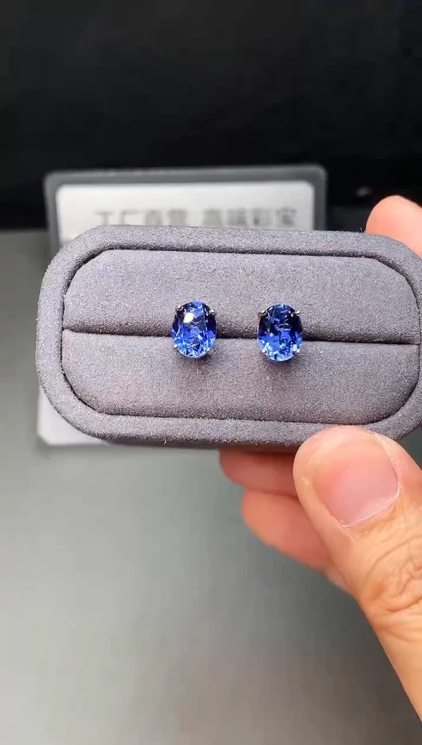 耳饰蓝宝石银S925镶嵌111