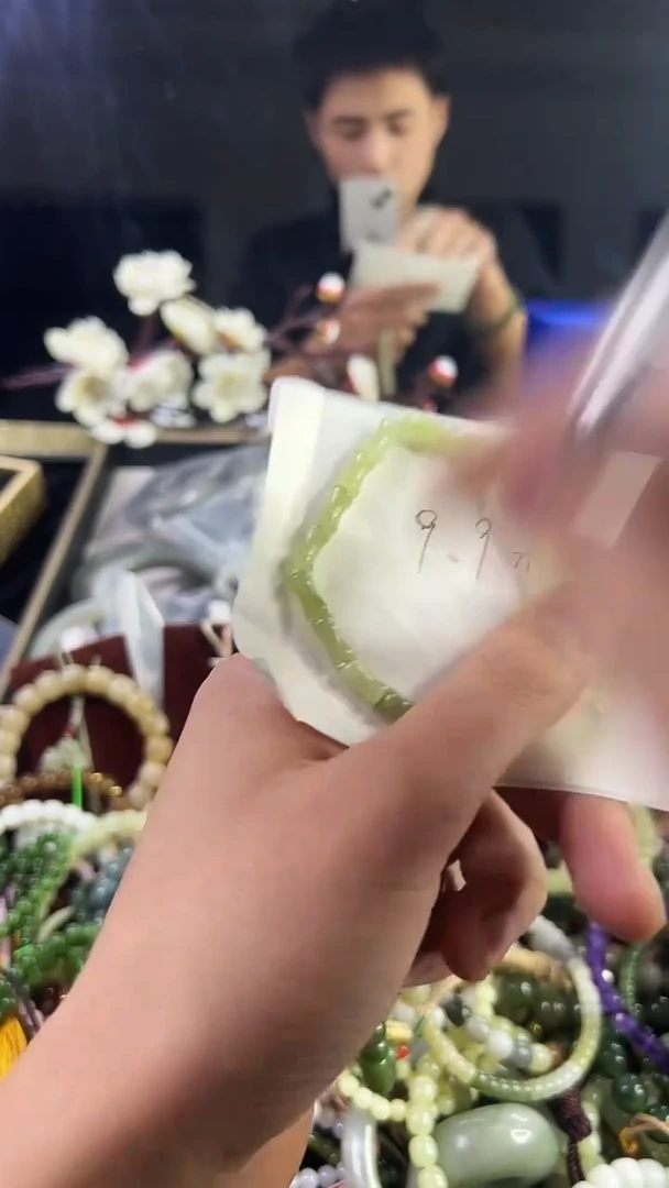 颈饰未镶嵌和田玉多样性发货