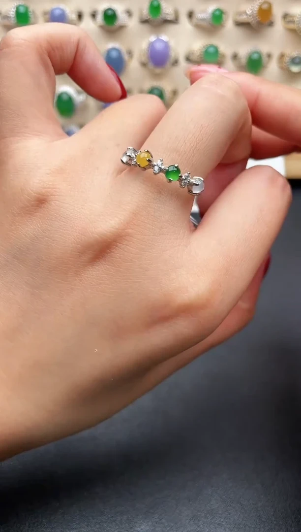 银S925镶嵌戒指翡翠一物一证一礼盒