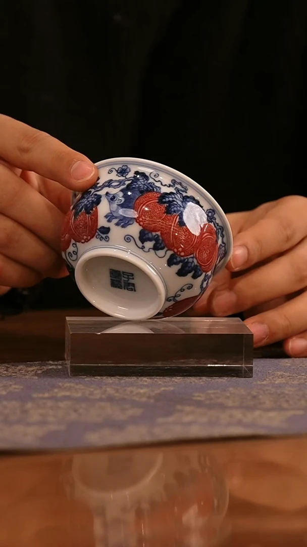 瓷姑娘-子君堂青花釉里红炉式杯