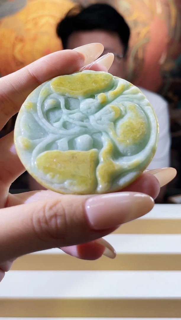 翡翠未镶嵌颈饰天然翡翠
