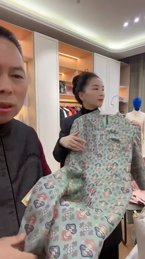 织绣称心如意定制款连衣裙 599 xl码