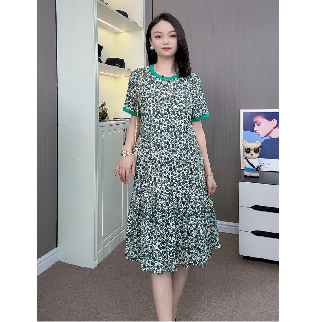 真丝桑蚕丝碎花连衣裙女夏季2025年新款气质收腰显瘦过膝裙子