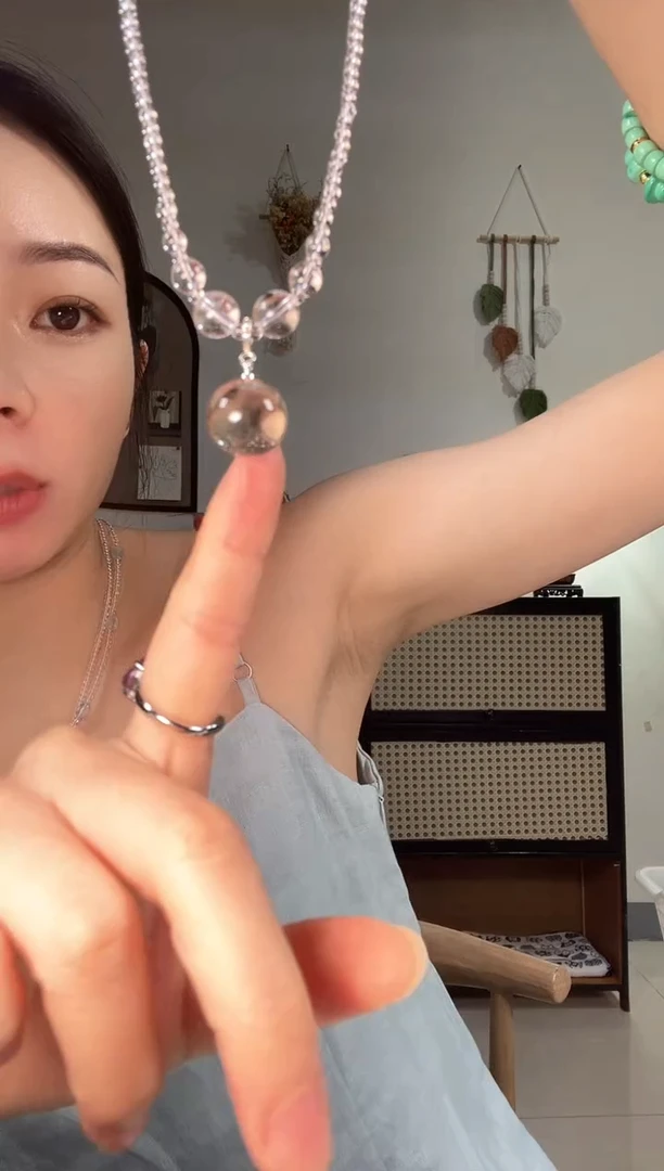 未镶嵌颈饰水晶Q64QQQQQ