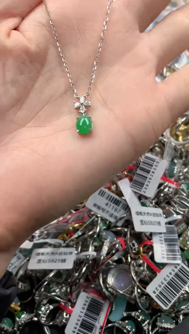 银S925镶嵌戒指翡翠444          4