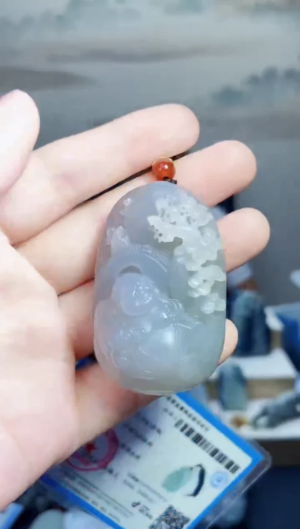 和田玉未镶嵌颈饰1