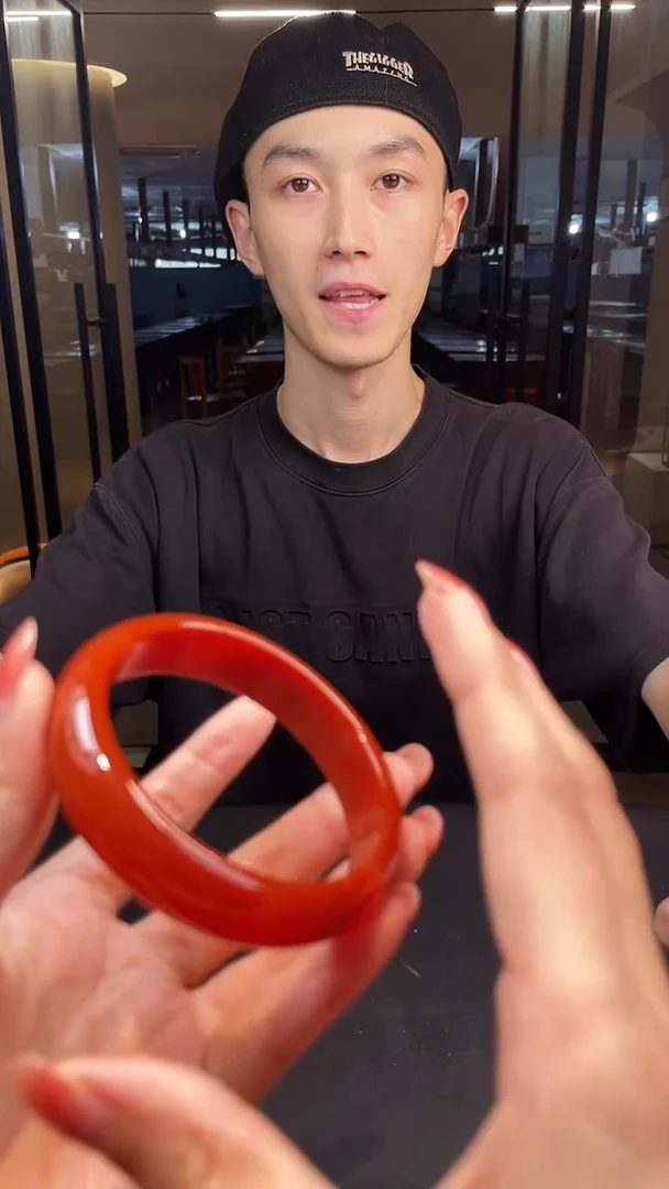 手镯玛瑙/玉髓未镶嵌手镯