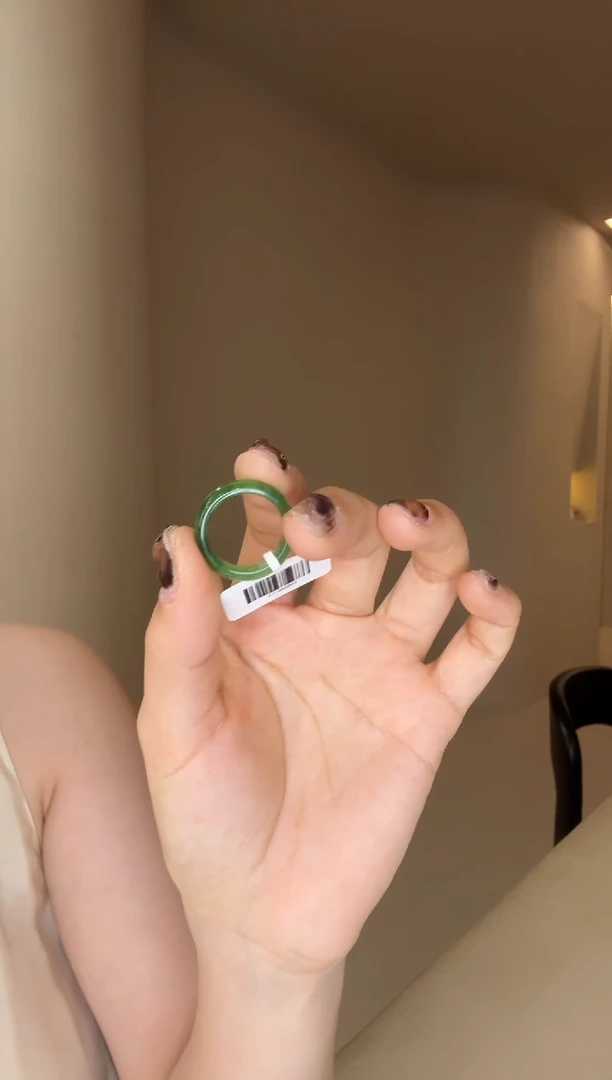 未镶嵌戒指和田玉13码不带糖猕猴桃