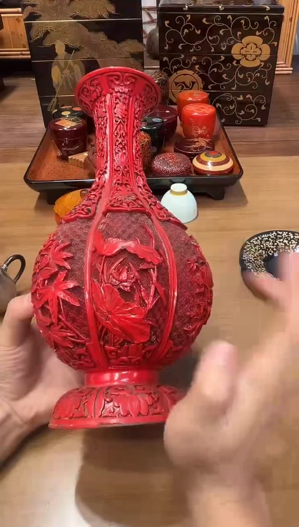 与*居剔红花瓶  大漆漆器大漆漆器