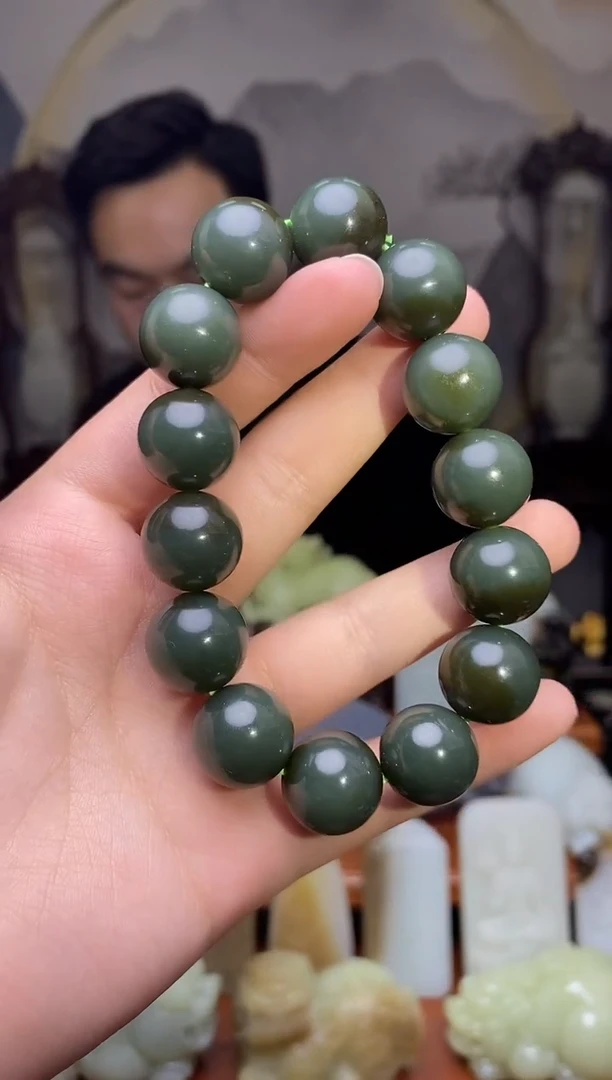 【闪购商品】和田玉手串未镶嵌65卡18mm