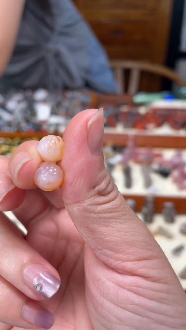 玛瑙/玉髓颈饰未镶嵌70富甲对珠