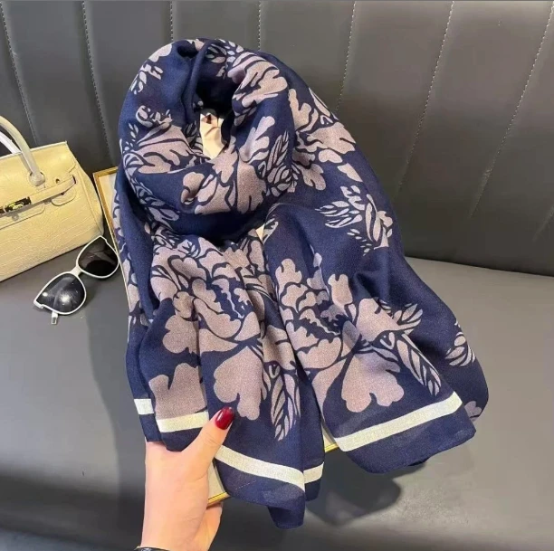 P17【藏青牡丹】180*80女士丝巾秋冬百搭披肩围巾