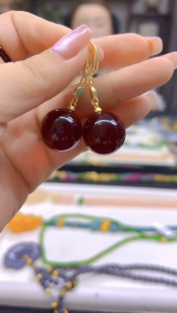 14K金镶嵌血珀耳饰DIY款E706