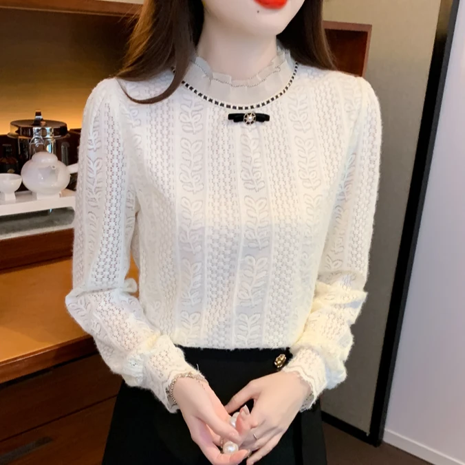 高级感蕾丝打底衫女2025年秋季新款别致漂亮小衫爆款内搭长袖上衣