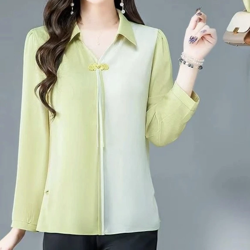 903清F4时尚气质醋酸翻领撞色盘扣小衫8903盘扣衫