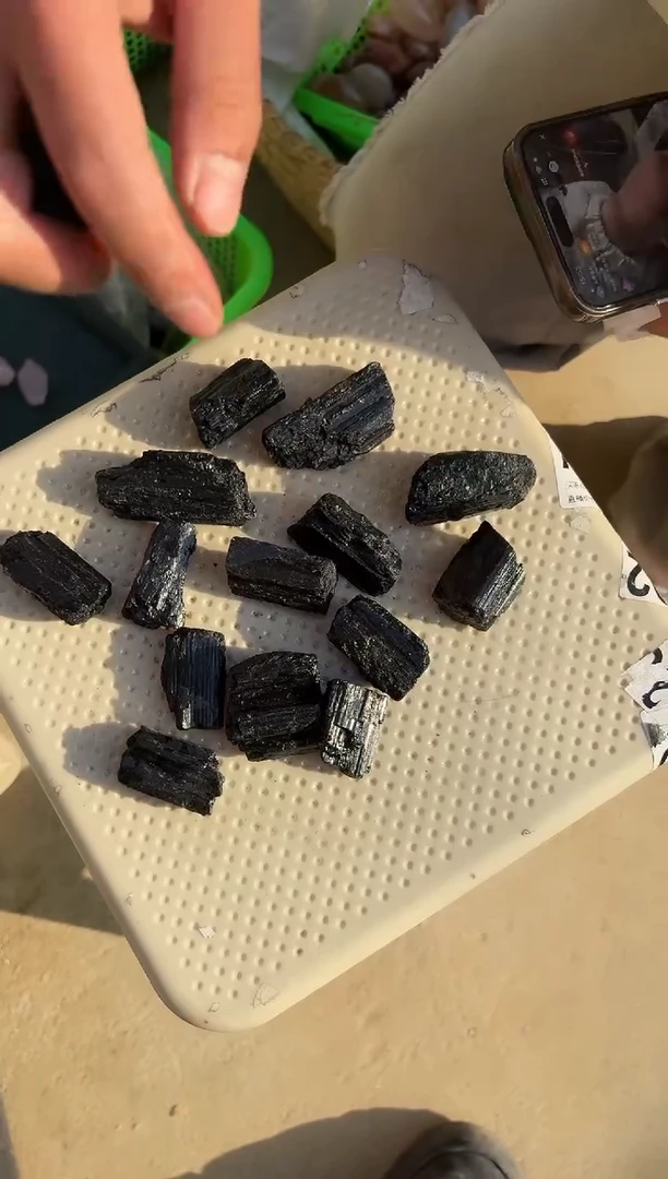 【闪购商品】水晶摆件未镶嵌水晶bx多样性发一个696