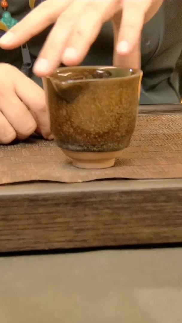 茶盏735.。。。。。。。。
