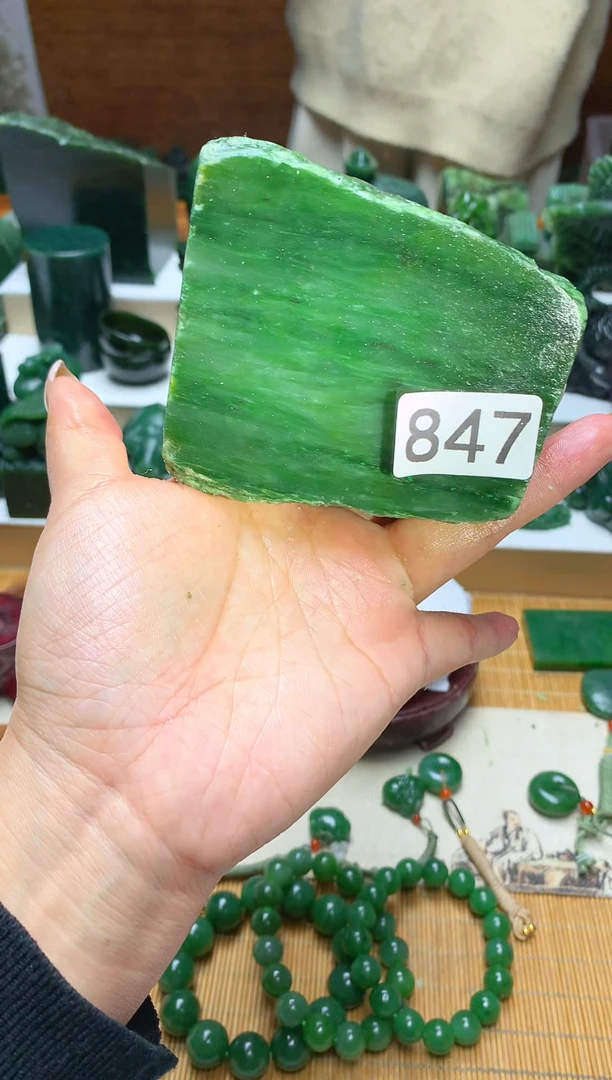 未镶嵌和田玉珠宝半成品1