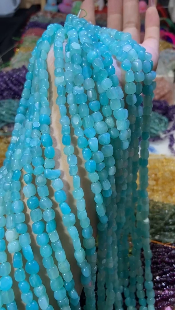 水晶珠宝半成品未镶嵌随形天河