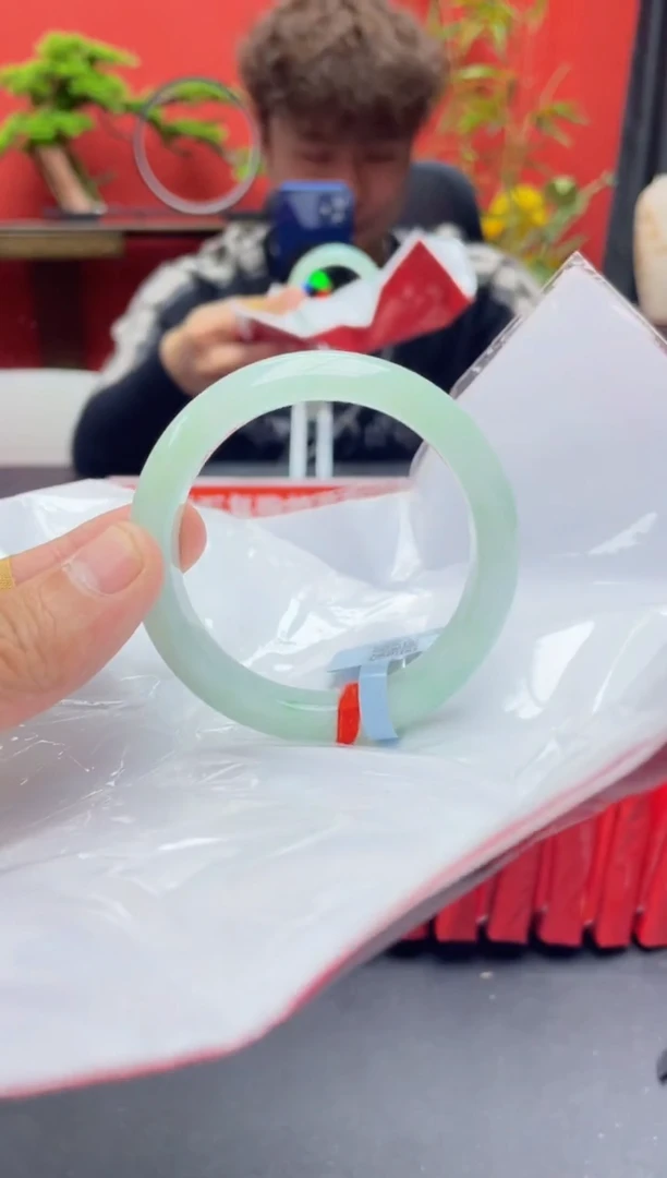 未镶嵌手镯翡翠2