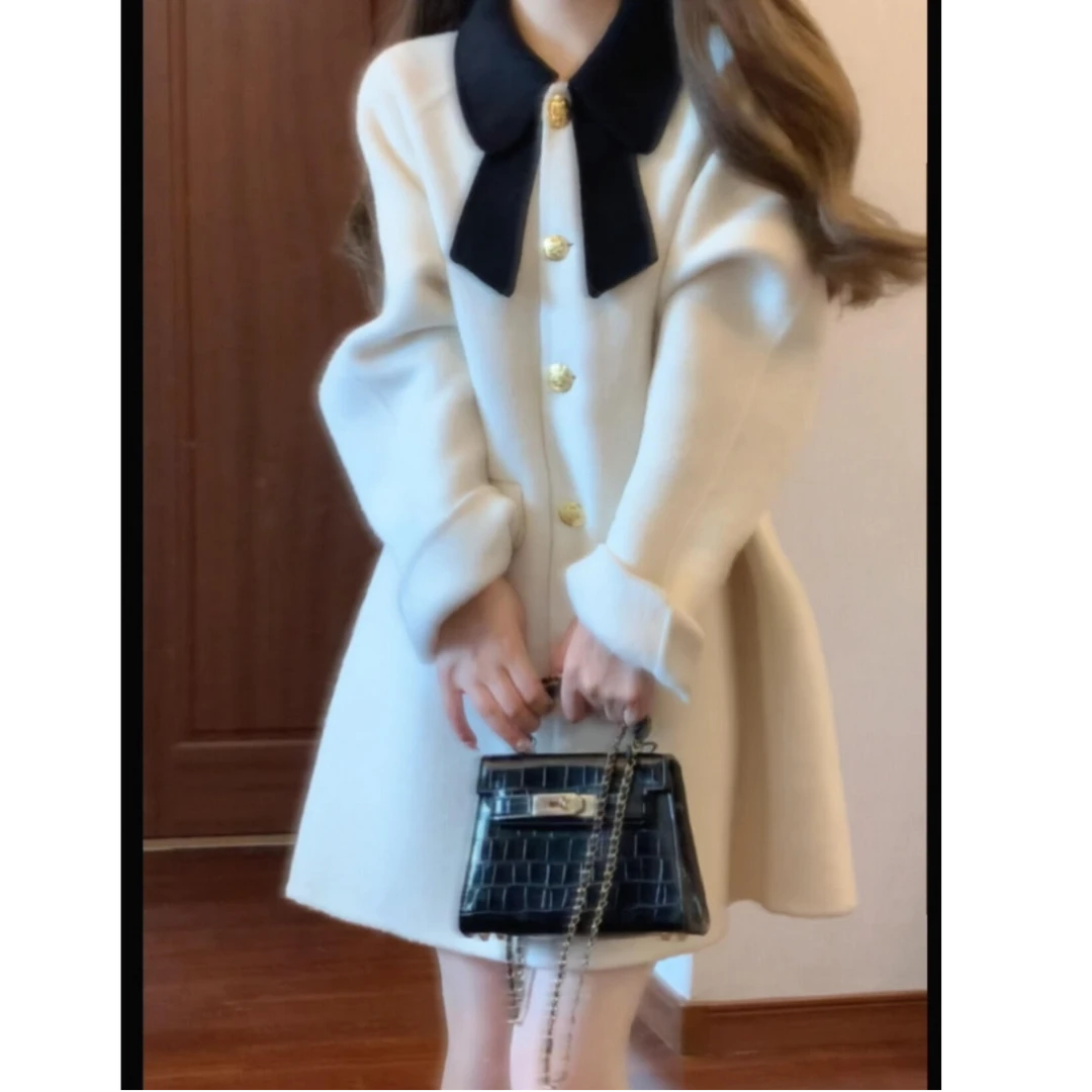 2025秋冬新款富家千金高级感穿搭高级设计感蝴蝶结中长款毛呢外套