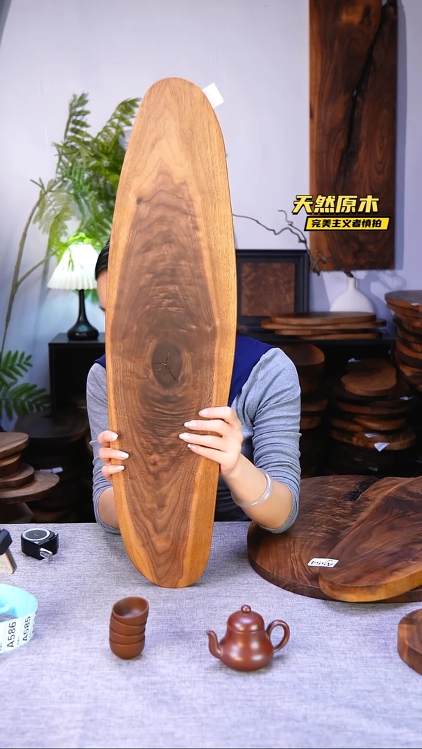木北美黑胡桃原木.干裂疤结不属于商品质量问题完美主义者慎拍