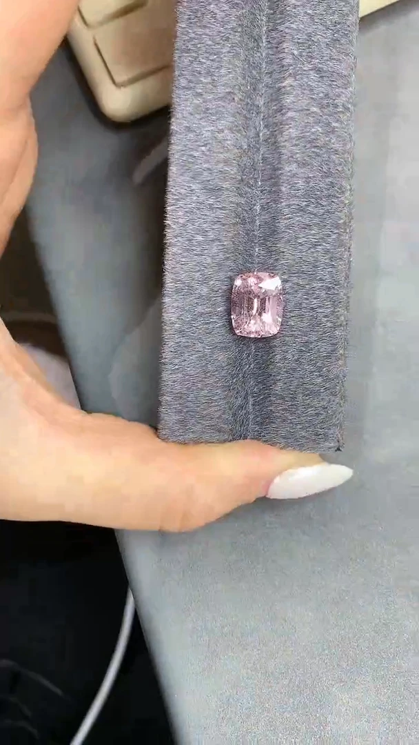 绿柱石（摩根石）裸石摩根石裸石4.73ct