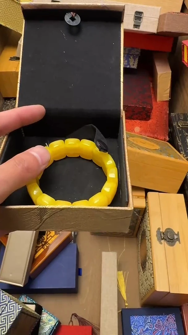 【闪购商品】蜜蜡手链未镶嵌————————